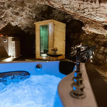 Casa Di Lucy - Cave Wellness & Panoramic View 度假居 *