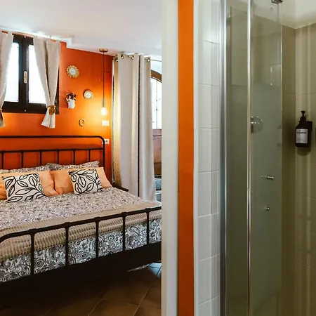 בית נופש Casa Di Lucy Con Grotta Esclusiva ספלו