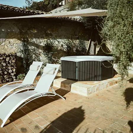 Casa Di Lucy Con Grotta Esclusiva בית נופש