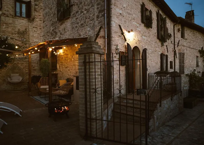 Dom wakacyjny Casa Di Lucy - Cave Wellness & Panoramic View